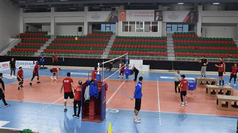 Cizre Belediyespor Erkek Voleybol Takımı çıkışa geçmek istiyor - Son Dakika Haberleri